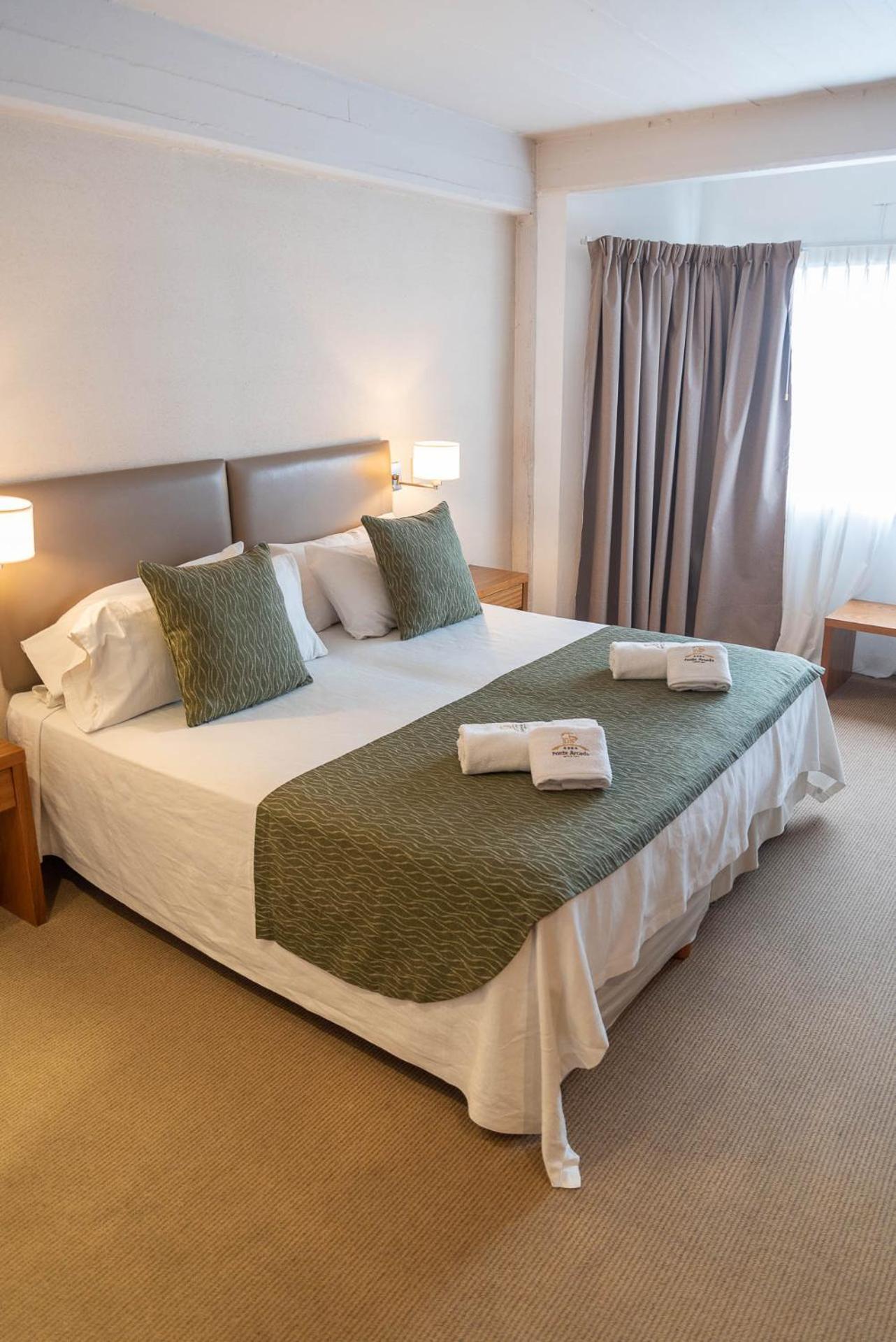 Fonte Arcada Hotel Villa Gesell Kamer foto