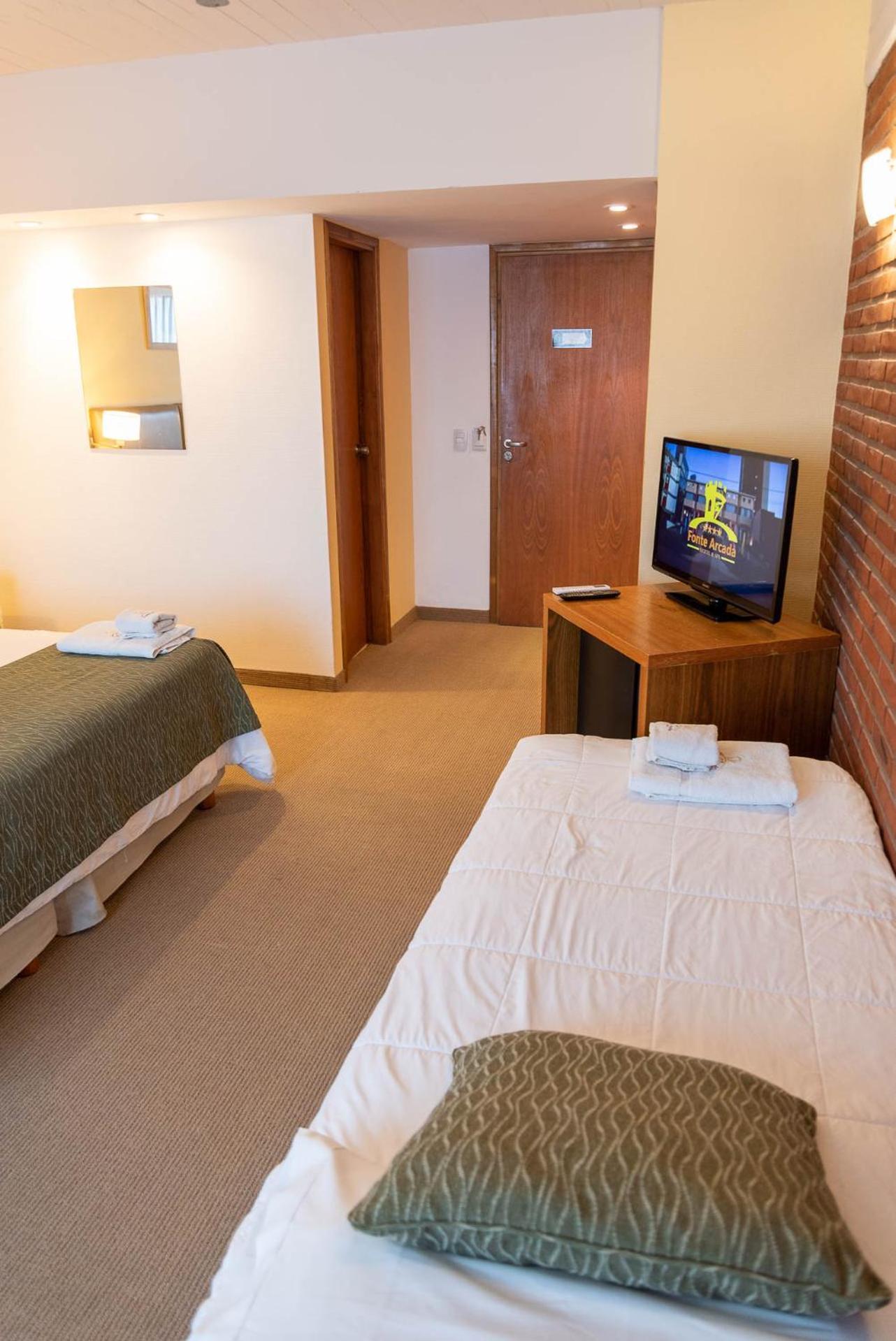 Fonte Arcada Hotel Villa Gesell Kamer foto