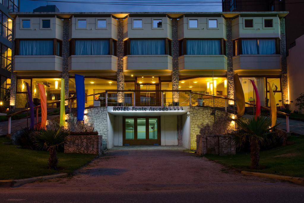 Fonte Arcada Hotel Villa Gesell Buitenkant foto